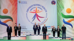 podio trofeo maa   trofeo aerobic dance sfe09701 copia simone ferraro ph